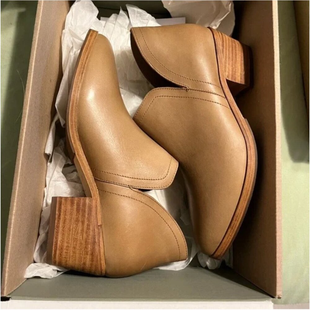 Nisolo Mia Boots